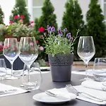 Mamaison Le Regina Boutique 5*