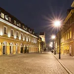 Mamaison Le Regina Boutique Hotell