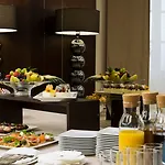 Mamaison Le Regina Boutique Hotell