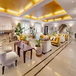 Mamaison Le Regina Boutique Hotell