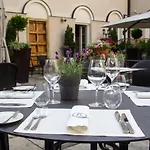Mamaison Le Regina Boutique 5*