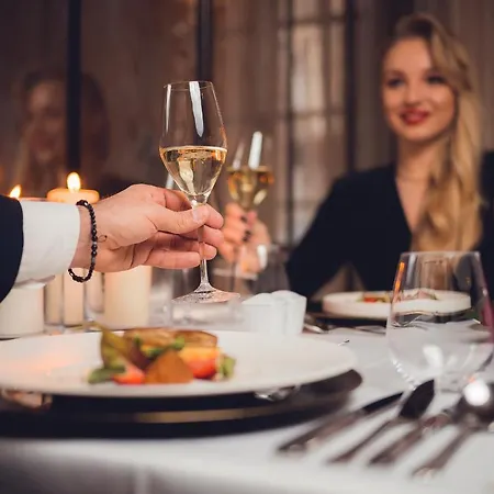 Hotel Mamaison Le Regina Boutique 5*