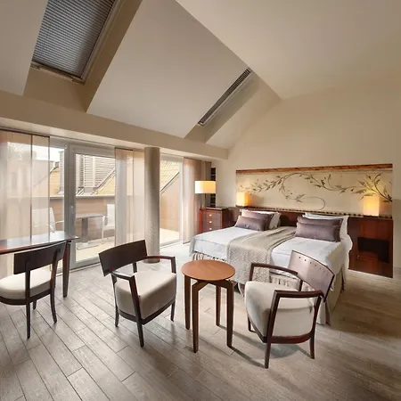 Mamaison Le Regina Boutique 5* Warszawa