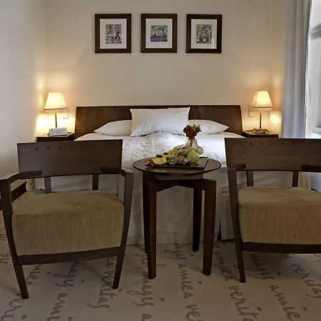 Mamaison Le Regina Boutique