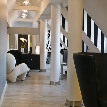 Hotel Mamaison Le Regina Boutique 5*