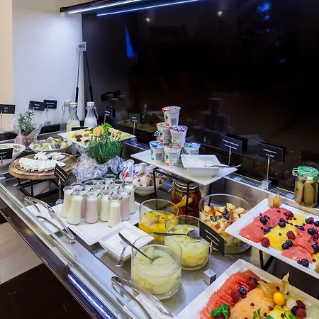 Mamaison Le Regina Boutique Hotel 5*