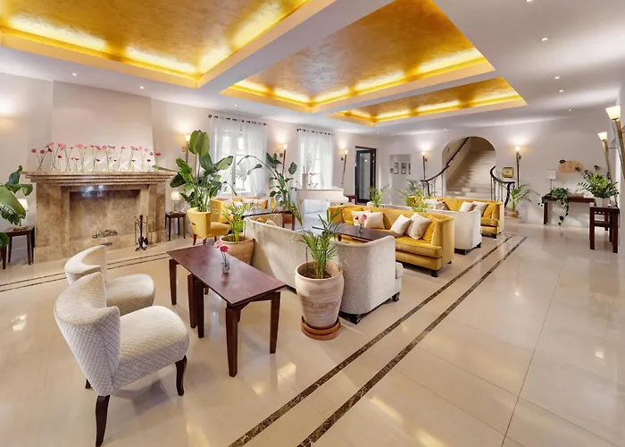 Mamaison Le Regina Boutique Hotel