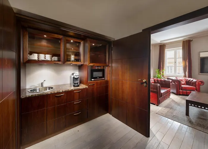 Mamaison Le Regina Boutique