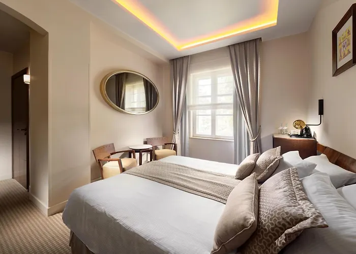 Mamaison Le Regina Boutique Hotel 5*