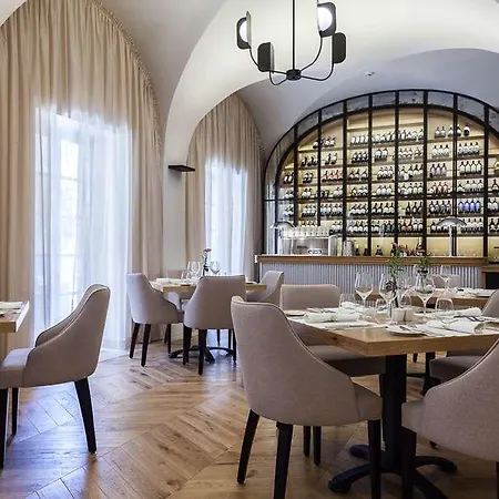 Hotel Mamaison Le Regina Boutique