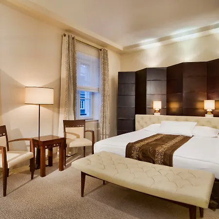 Mamaison Le Regina Boutique Hotel Varsovia