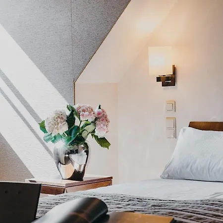Mamaison Le Regina Boutique Hotel