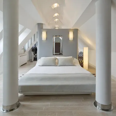 Hotel Mamaison Le Regina Boutique