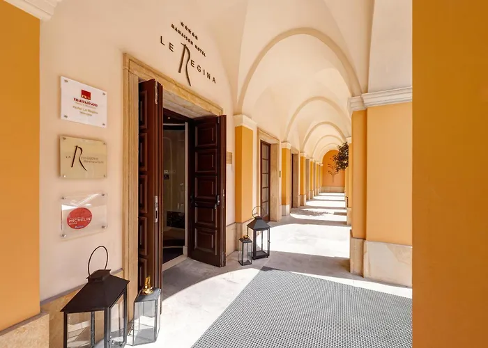 Mamaison Le Regina Boutique 5*