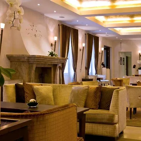 Mamaison Le Regina Hotel Varsavia