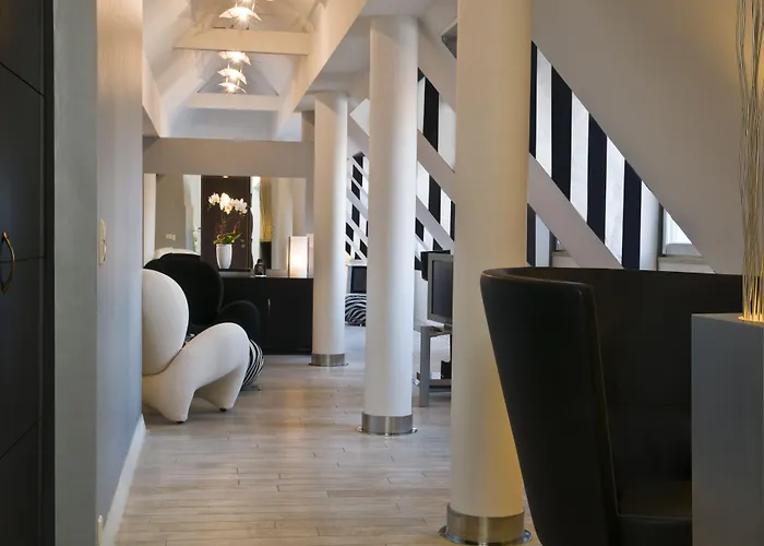 Hotel Mamaison Le Regina Boutique 5*