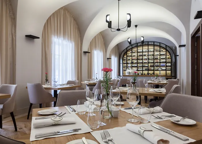 Mamaison Le Regina Boutique 5*